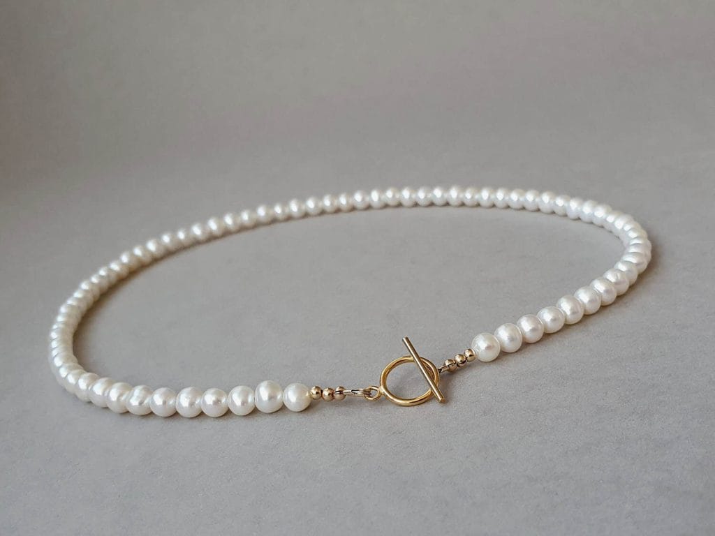 Colier toggle din perle de cultură și aur filat