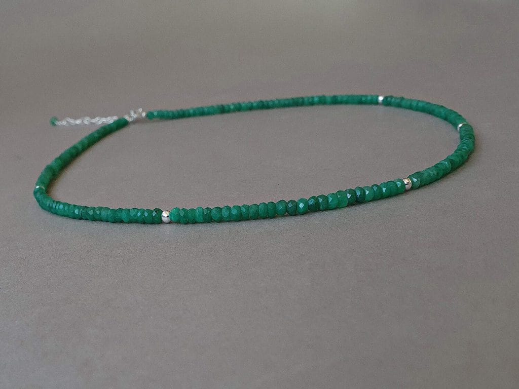 Colier din smaralde și argint