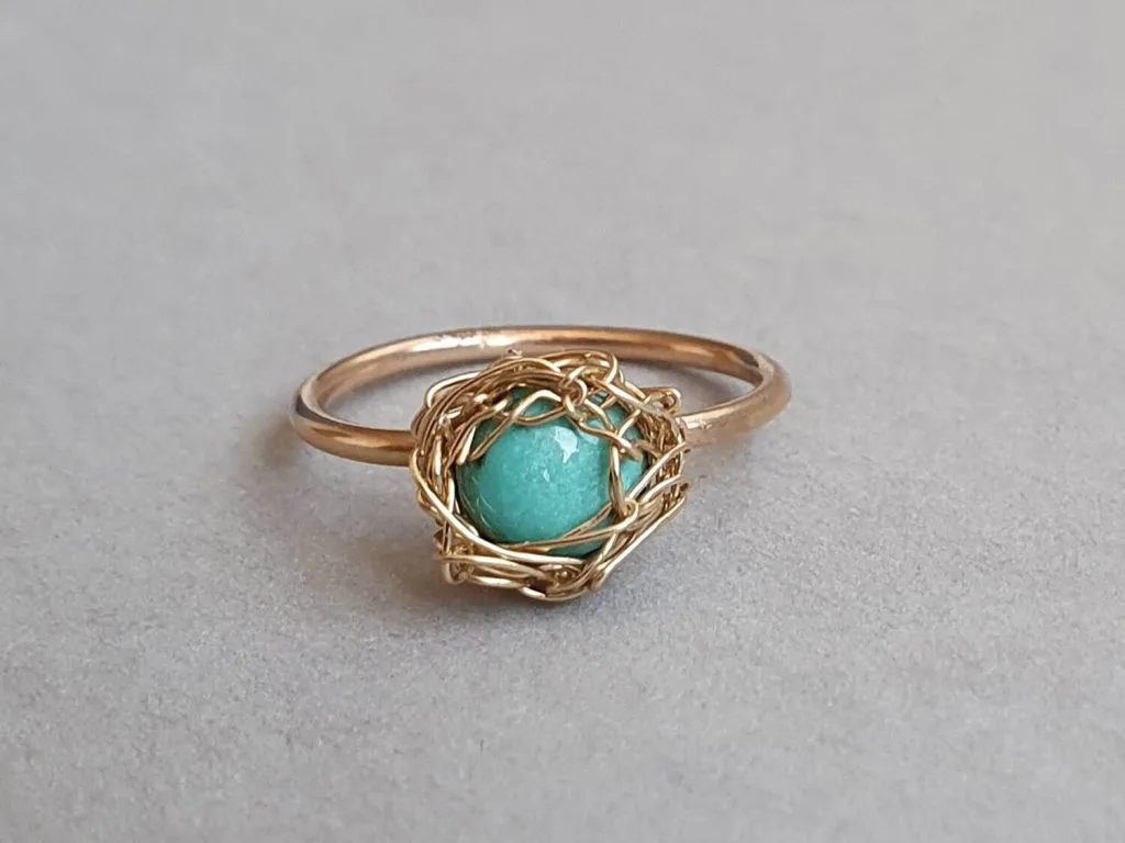Inel din turcoaz și aur filat