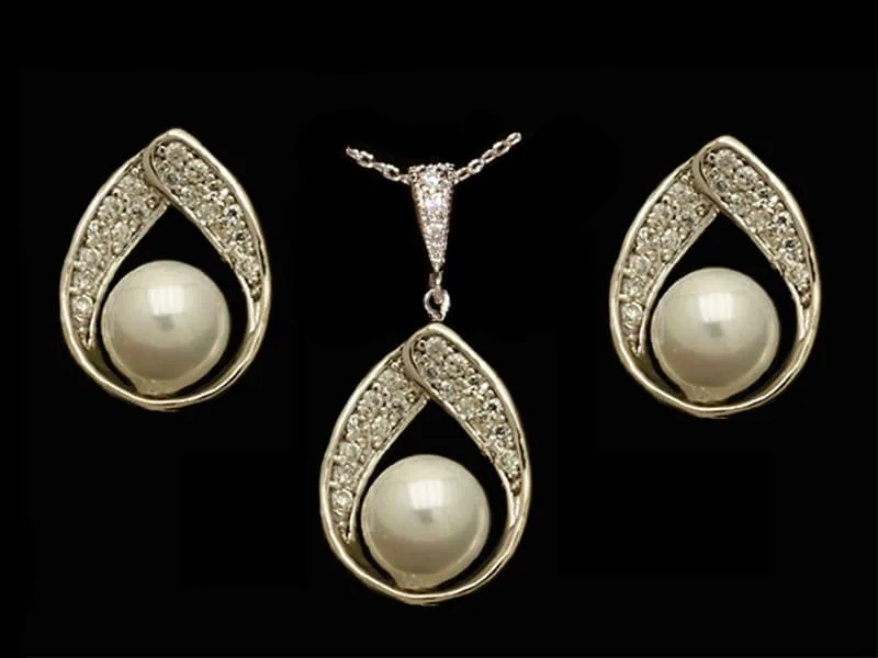 Set - cercei și colier placat cu rodiu, cristale cubic zirconia şi perlă din sidef