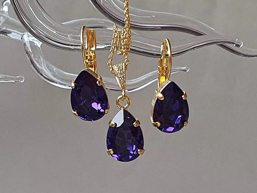 Set - cercei și colier placat cu aur şi elemente Swarovski Purple Velvet